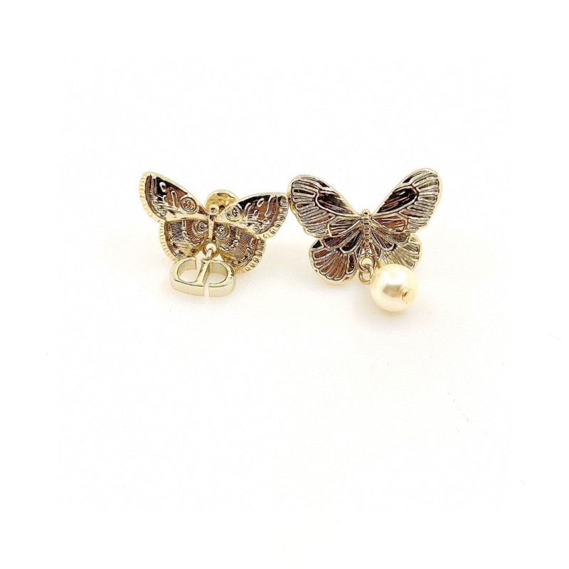 ch**an D*or earrings